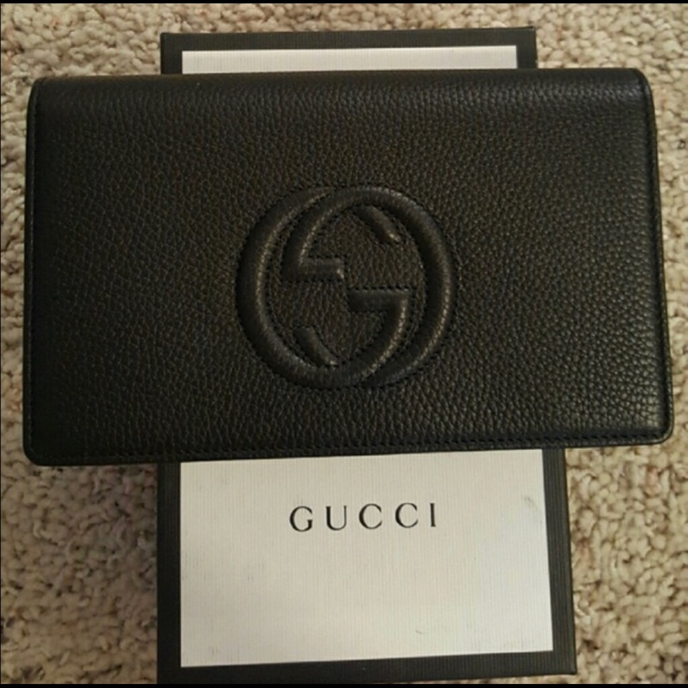 Gucci Soho Pebbled Crossbody Bag